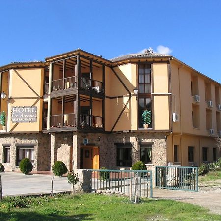 Hotel Valle Del Jerte Los Arenales Екстериор снимка